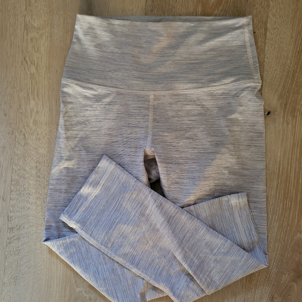 Lululemon Wunder Unders,  cropped 23"